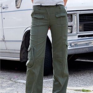 Brandy Melville Kim Cargo Pants Green